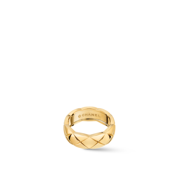 coco crush ring tilted view