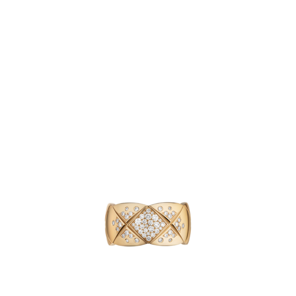 chanel coco crush ring J11100 front view