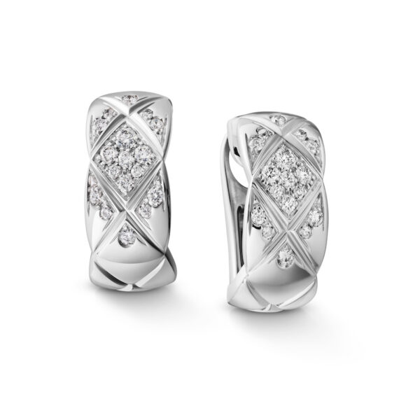 18k white gold and diamond coco crush earrings by chanel